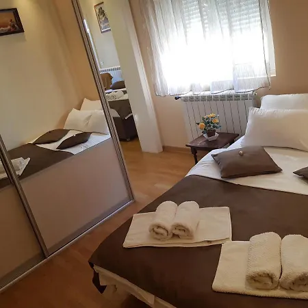 Appartamento Jolie Belgrado