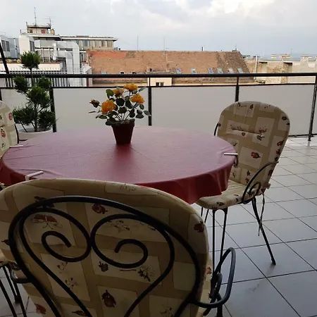 Jolie Apartment *