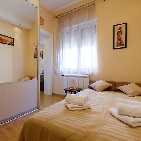 Jolie Апартаменты *